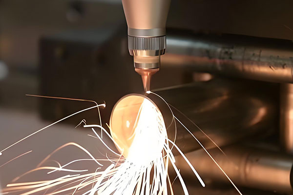 How to adjust the beam focus of a laser cutting machine? How to adjust the beam focus of a laser cutting machine?