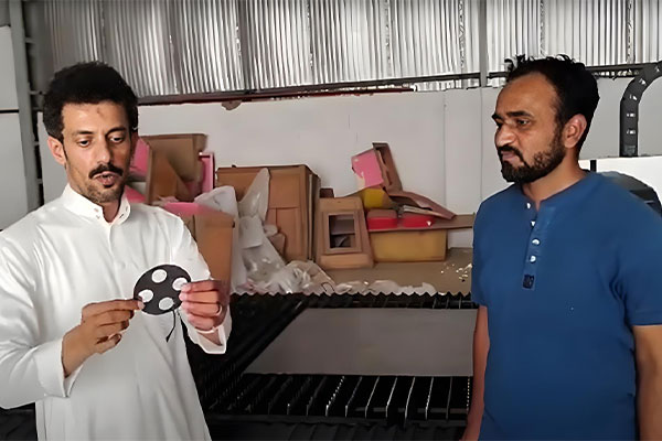 Saudi Arabian customers purchased RITMAN FS3015 laser cutting machine and gave it high praise