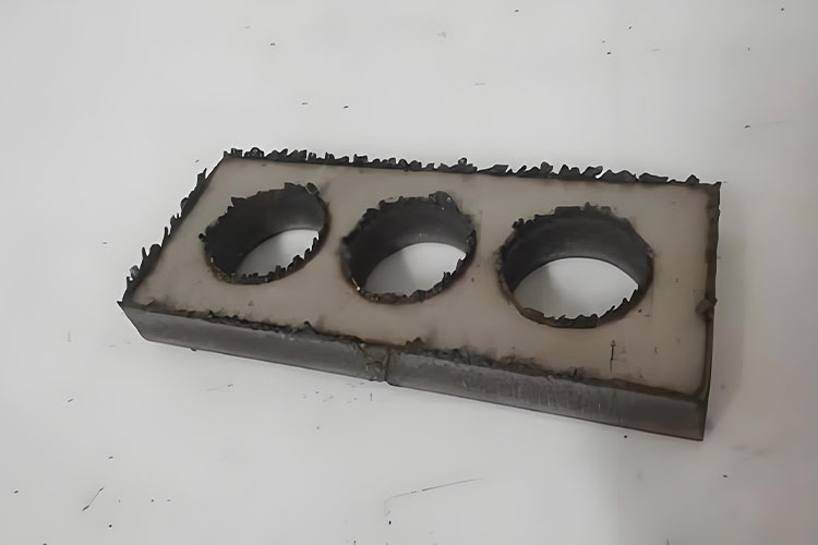 Solving the Problem of Slag Residue After Piercing Thick Plates with Laser Cutting Machines